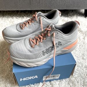 Womens Hoka One One Bondi 7 size 10.5